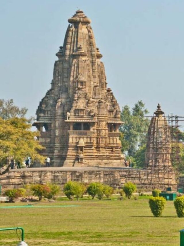 Khajuraho: Group of Monuments