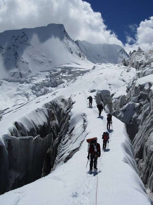 Bandarpunch: The Majestic Crown of the Garhwal Himalayas